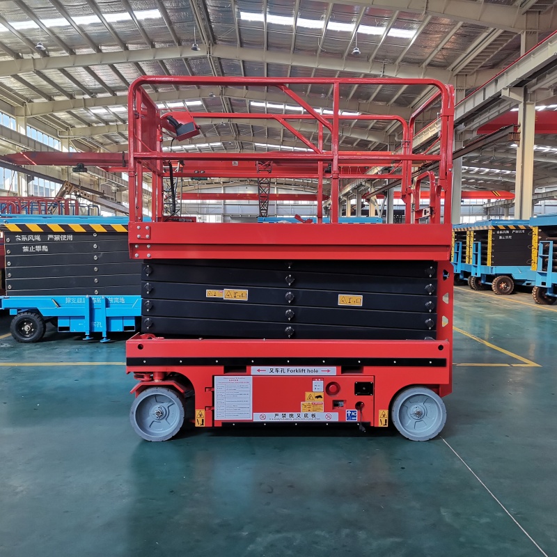  Self Propelled Scissor Lift