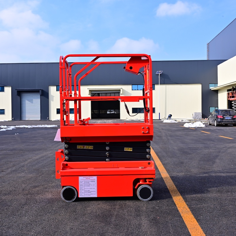 Self-propelled Mini Scissor Lift